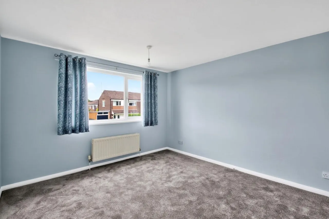 Burnside Road, Harrogate, photo 12