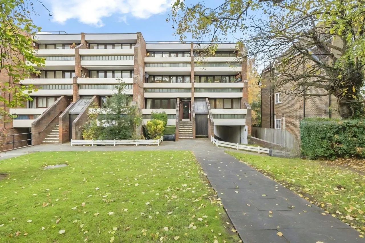 2 bed flat to rent — London Lane, Bromley, BR1