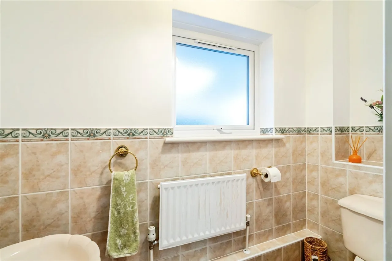 Osprey Drive, Hayling Island, PO11, photo 19