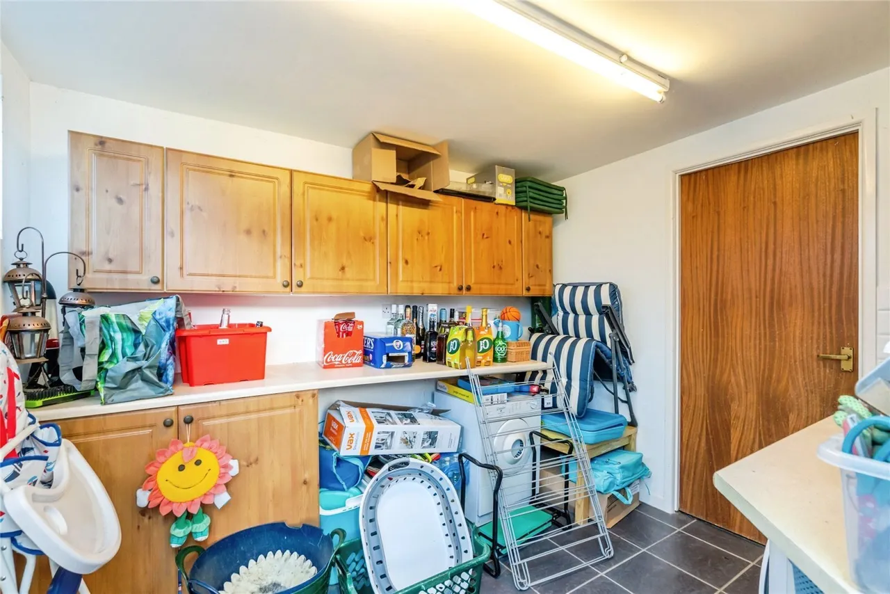Osprey Drive, Hayling Island, PO11, photo 18
