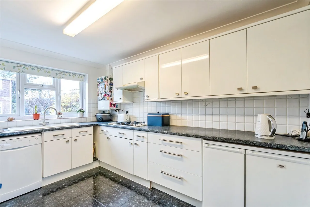Osprey Drive, Hayling Island, PO11, photo 17
