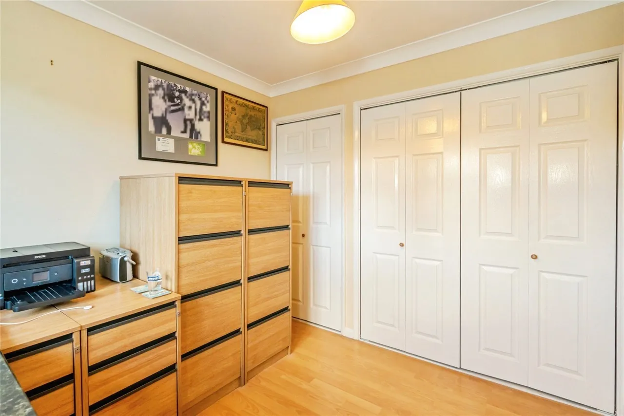 Osprey Drive, Hayling Island, PO11, photo 13