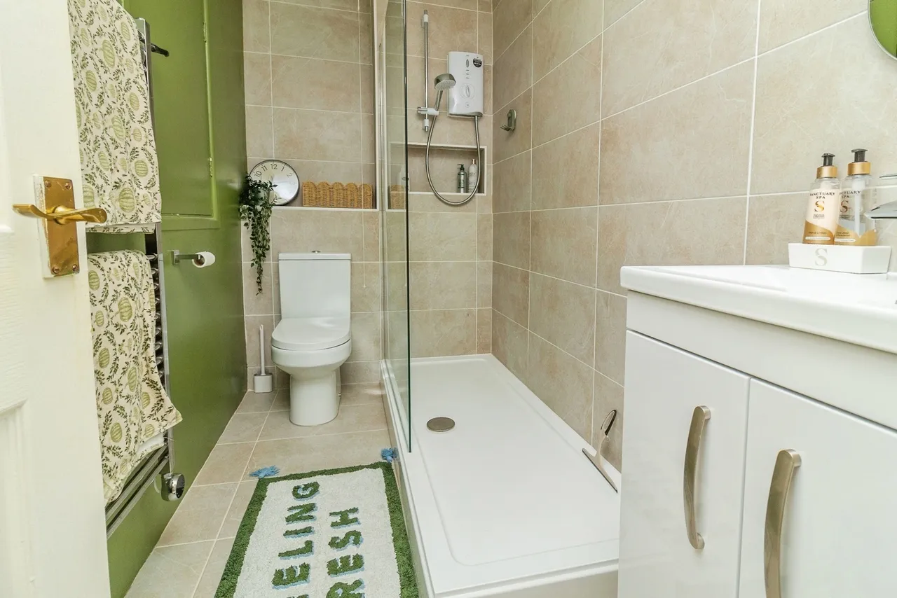 Challacombe, Furzton, Milton Keynes, Buckinghamshire, MK4, photo 11