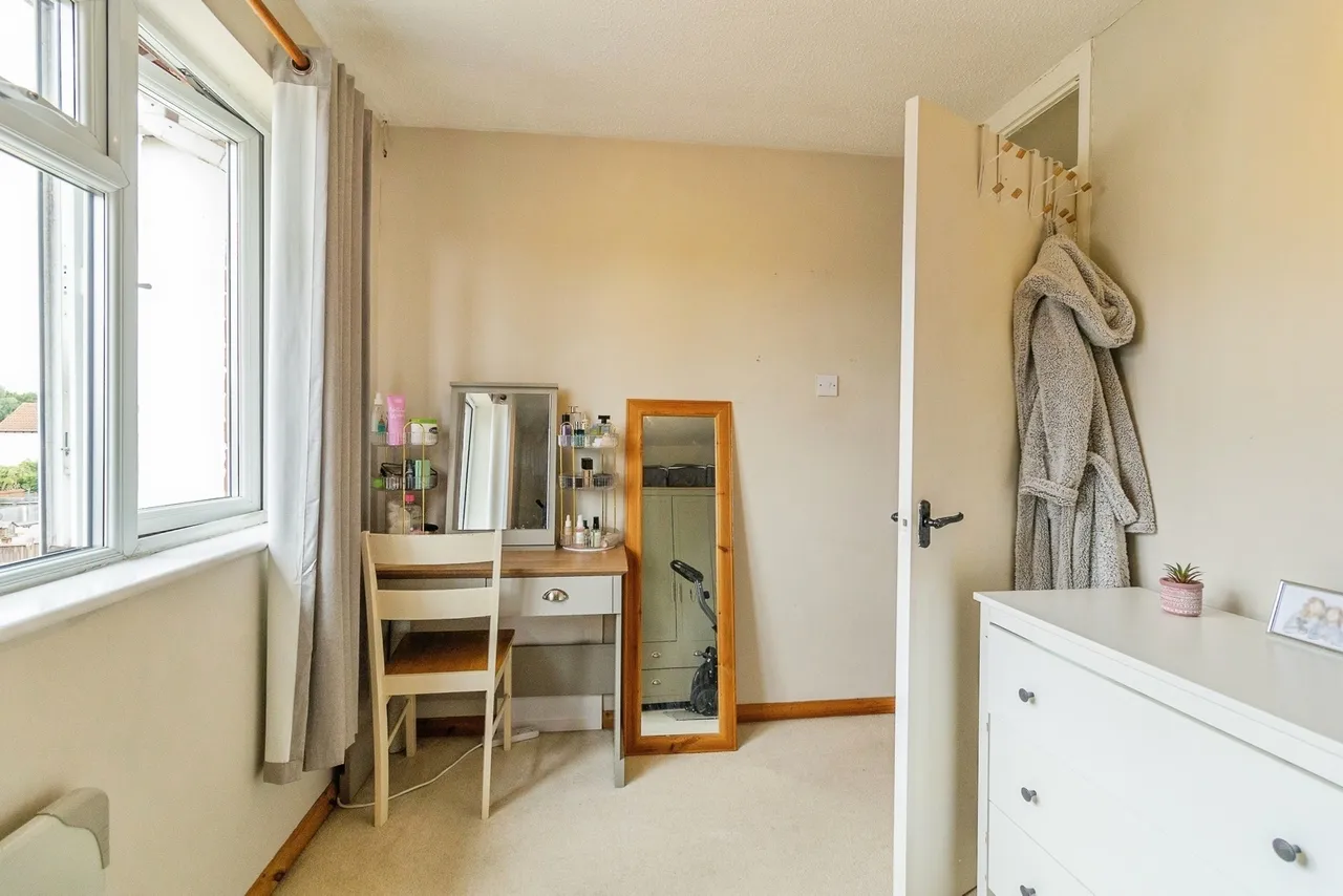 Challacombe, Furzton, Milton Keynes, Buckinghamshire, MK4, photo 10