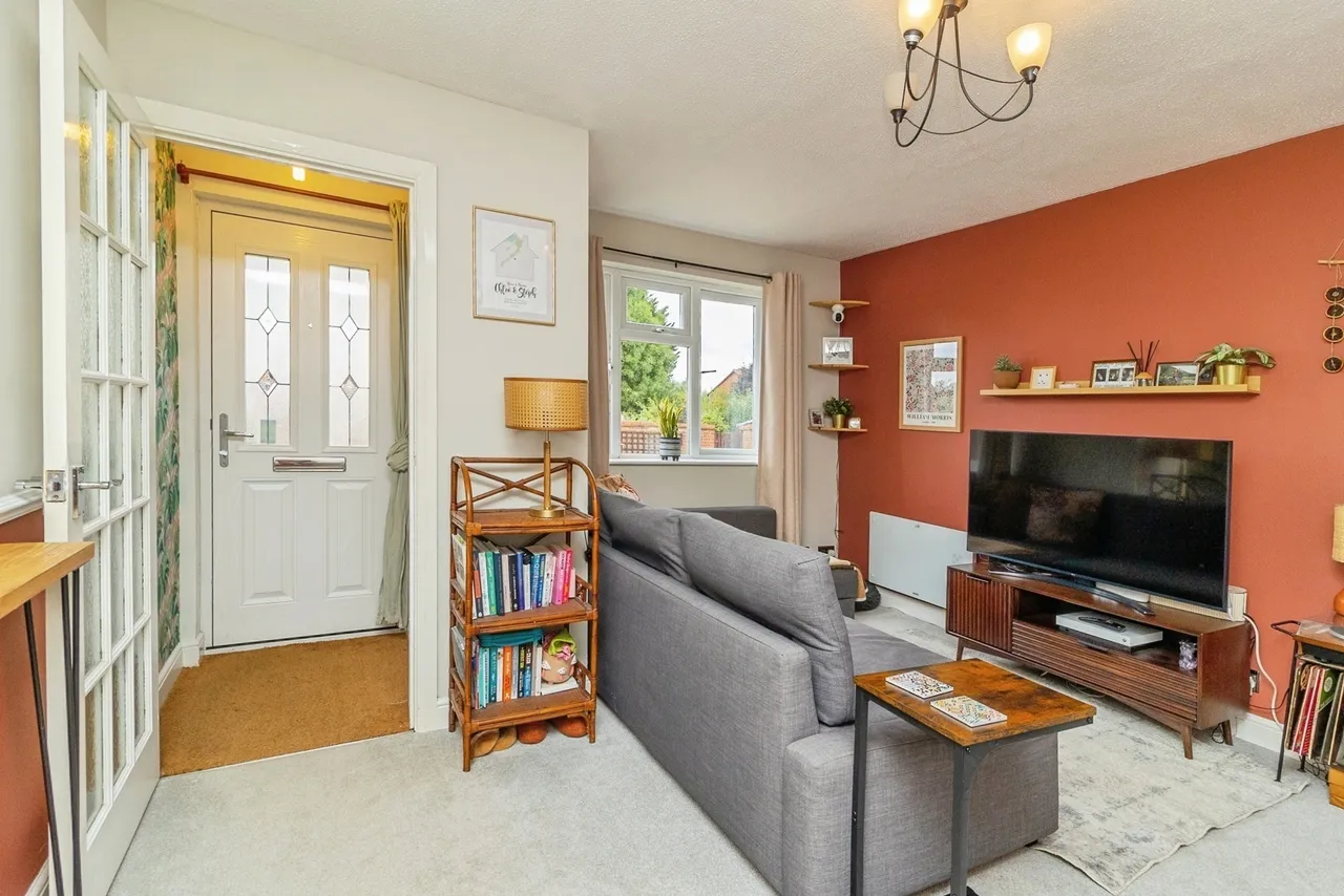 Challacombe, Furzton, Milton Keynes, Buckinghamshire, MK4, photo 8