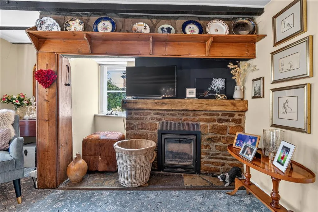 High Street, Maxey, PE6, photo 9