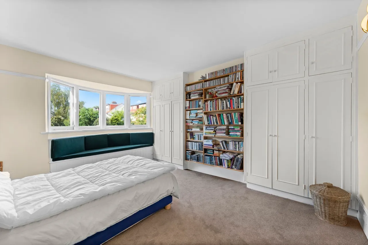 Observatory Road, East Sheen, SW14, photo 9