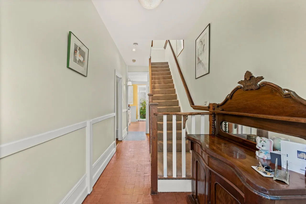 Observatory Road, East Sheen, SW14, photo 15