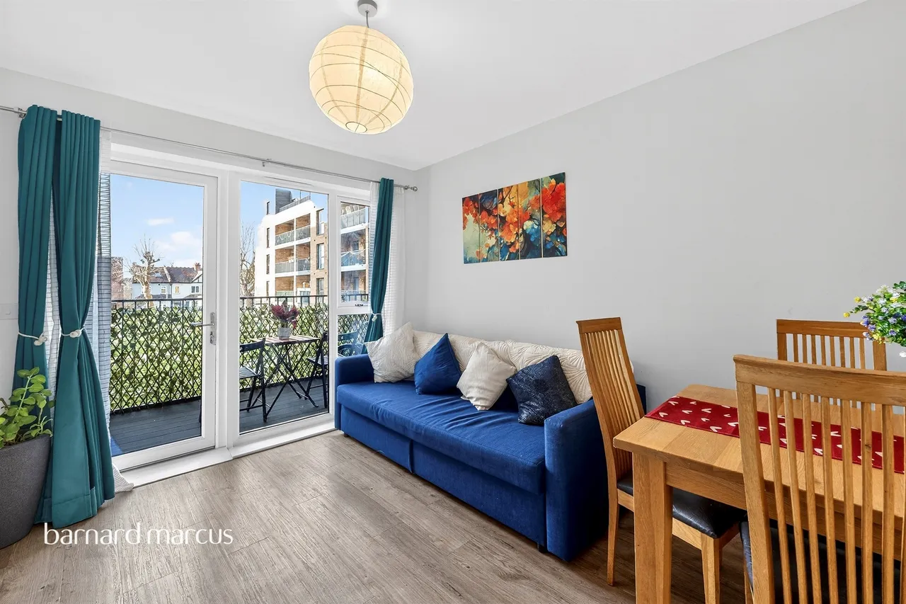 Powdermill Close, New Malden, photo 4