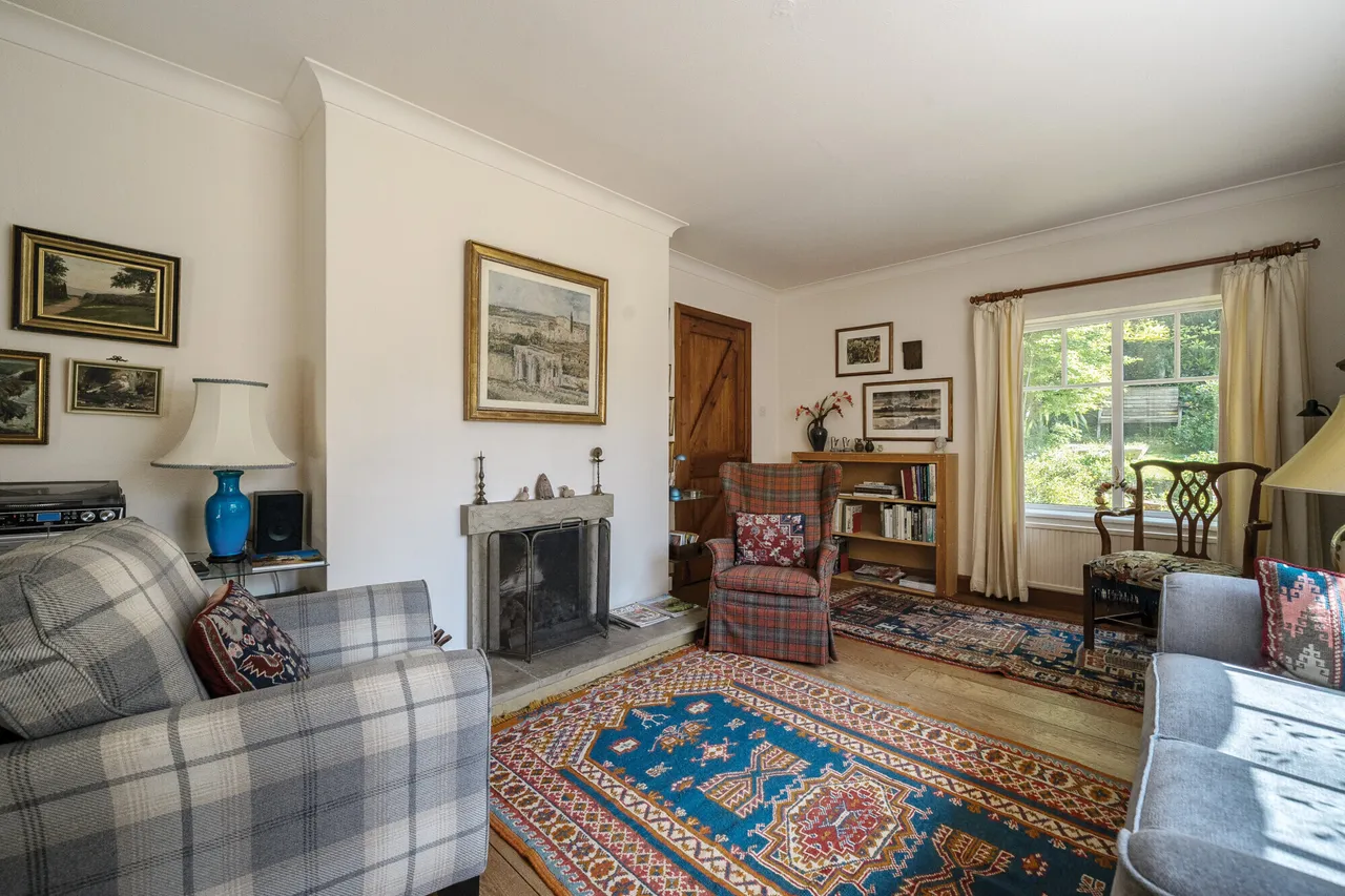 Chilcrofts Road, HASLEMERE, GU27, photo 6