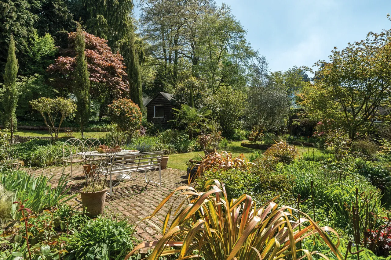 Chilcrofts Road, HASLEMERE, GU27, photo 4