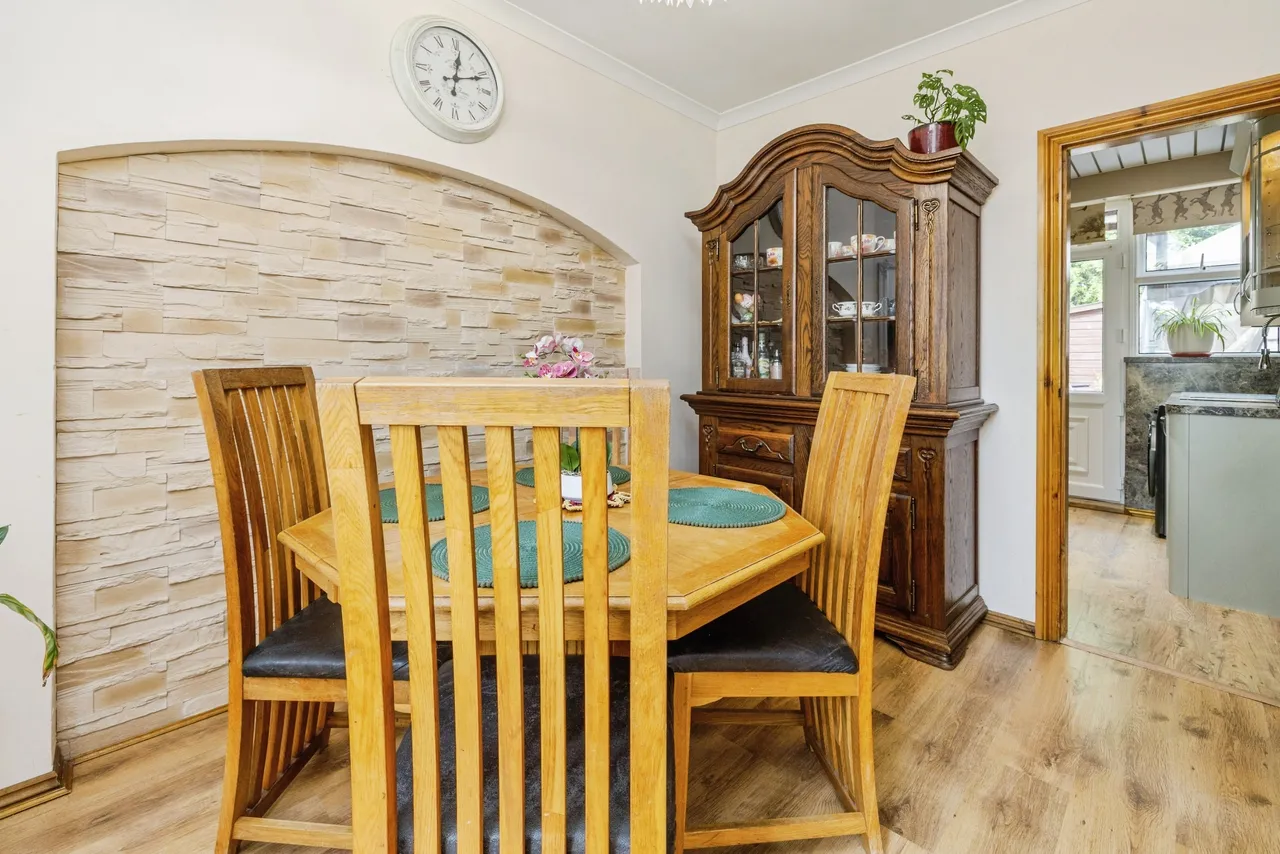 Chaucer Drive, Lincoln, photo 11