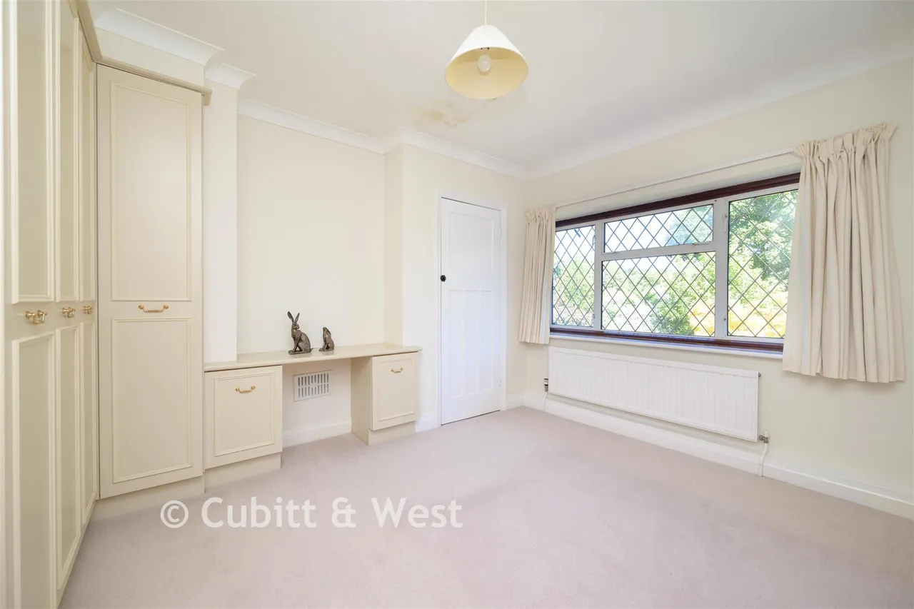 Epsom Lane South, Tadworth, KT20, photo 13