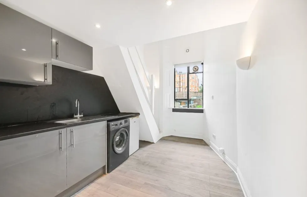 Penywern Road, SW5, photo 8
