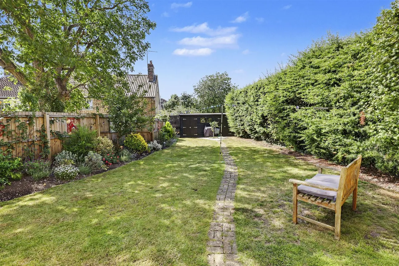 High Street, Linton, CB21, photo 22