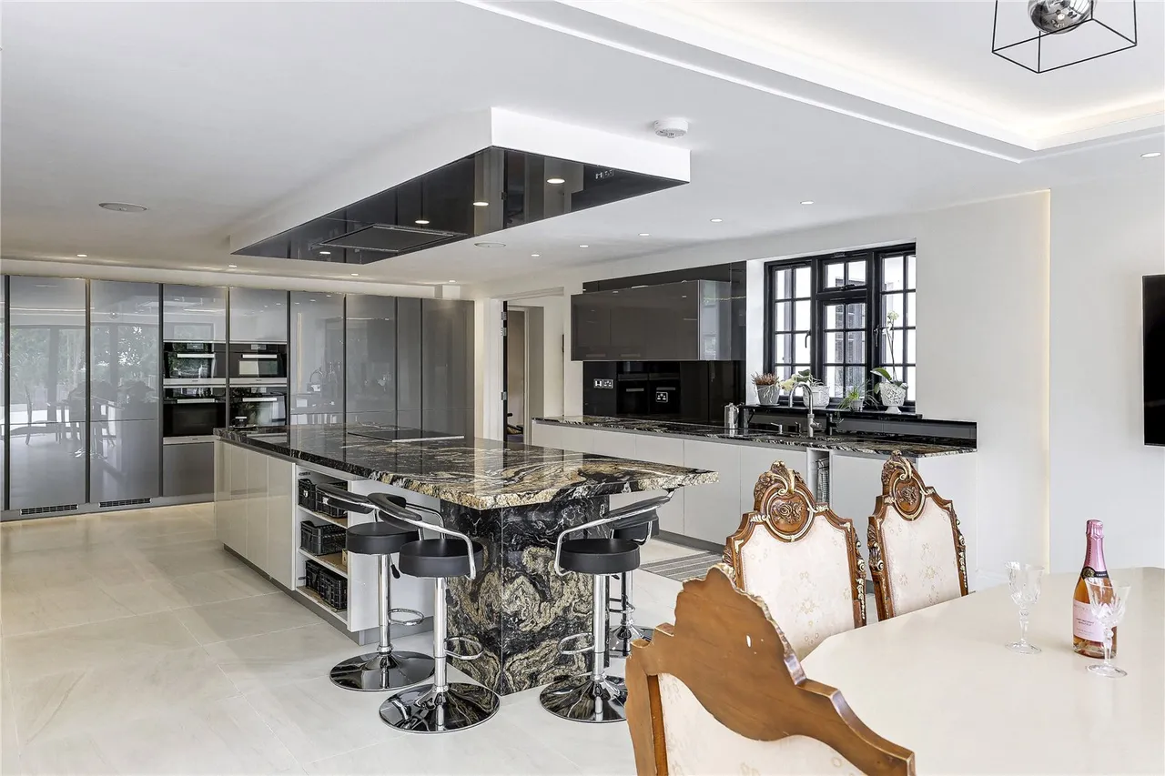 Barnet Lane, Elstree, WD6 3QU, photo 7