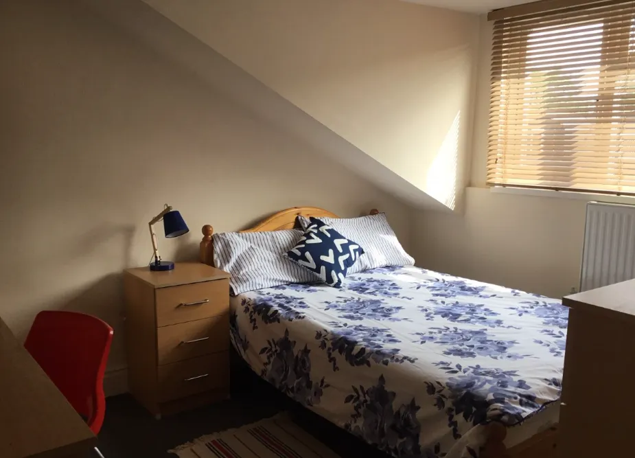Heeley Road, B29, photo 5