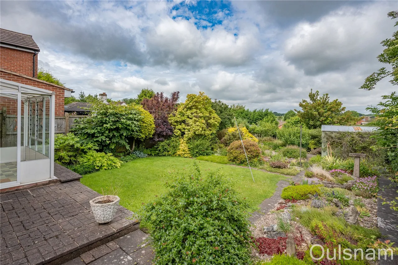 Woodrow Lane, Catshill, Bromsgrove, Worcestershire, B61 0PP, photo 15