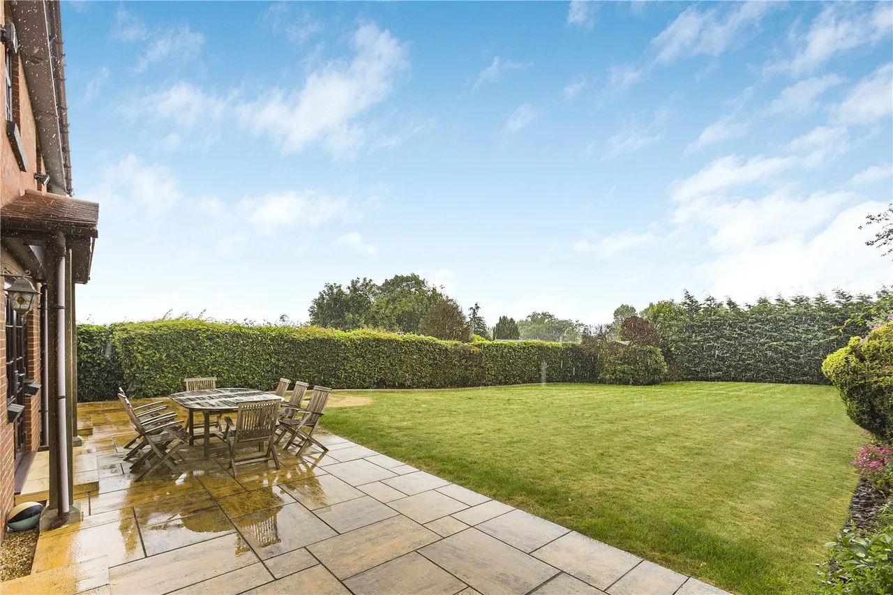 Hanyards Lane, Cuffley, Herts, EN6 4AT, photo 20
