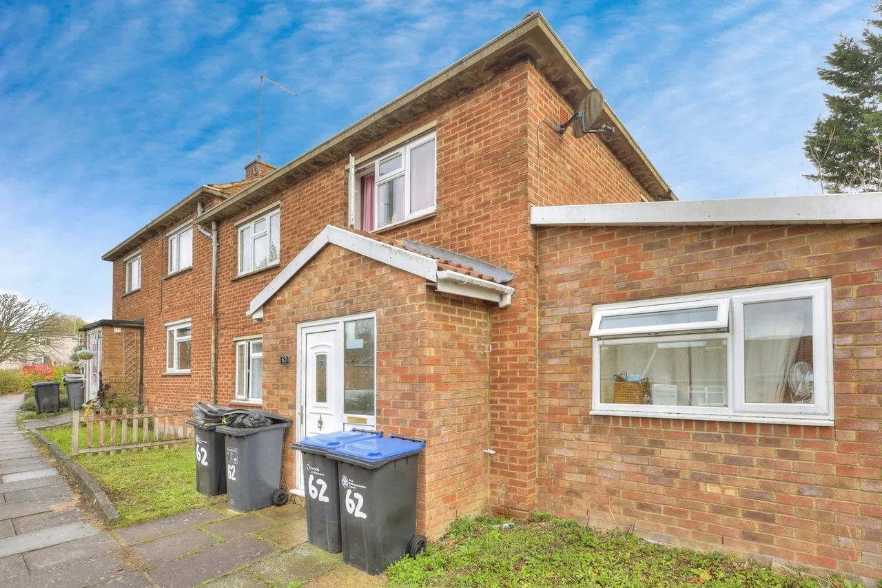 5 bed house for sale — Chalcombe Avenue, Northampton, Northamptonshire, NN2