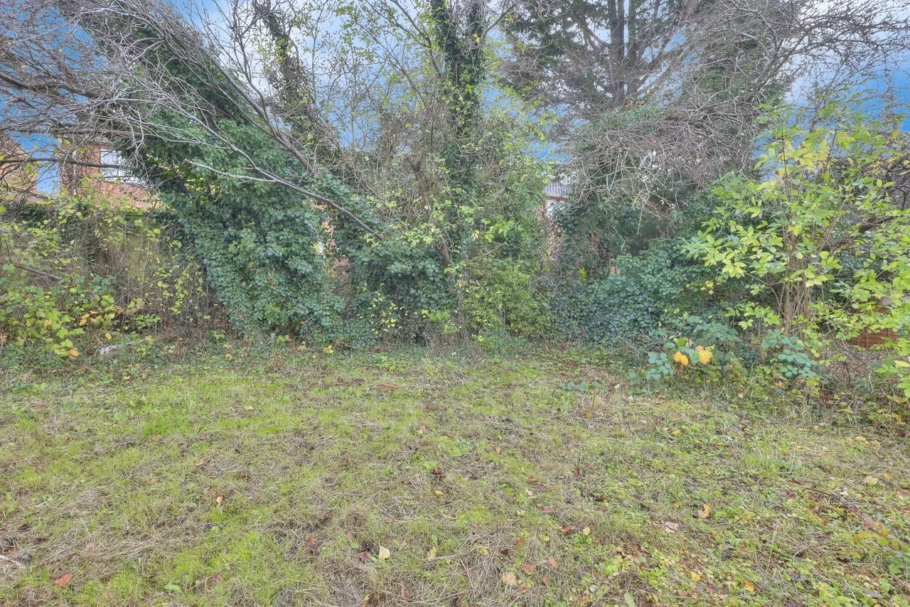 Chalcombe Avenue, Northampton, Northamptonshire, NN2, photo 16