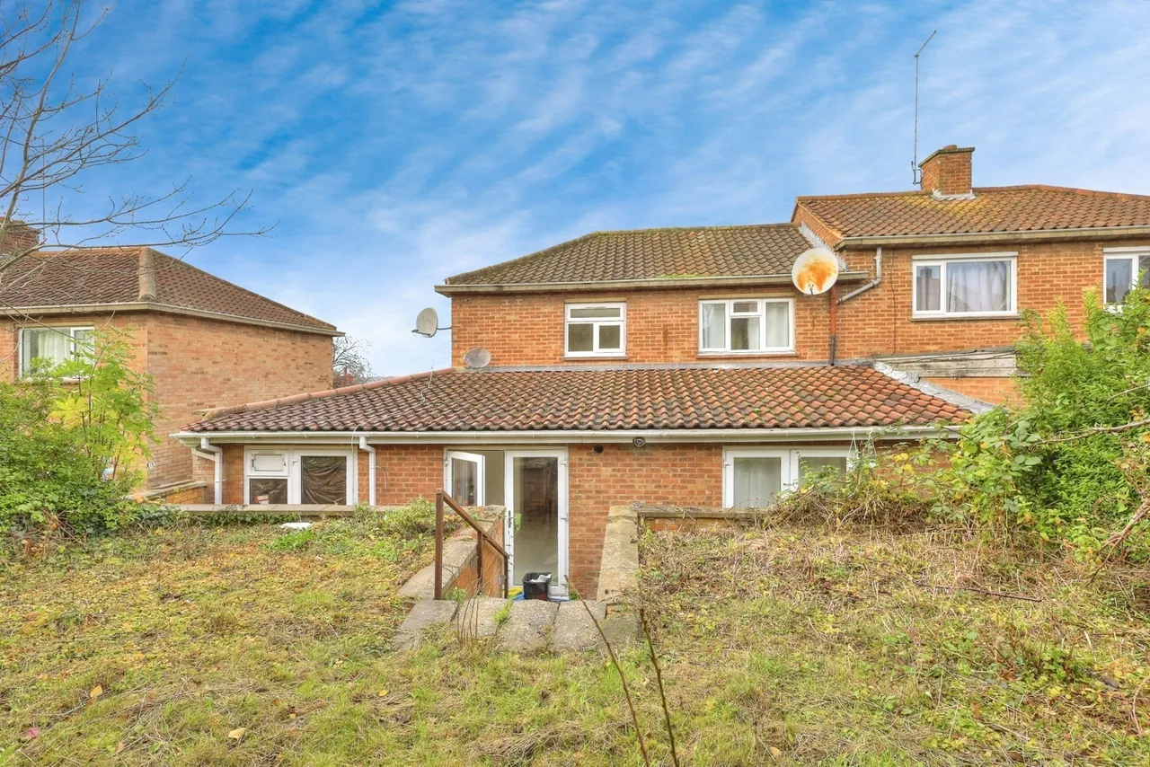Chalcombe Avenue, Northampton, Northamptonshire, NN2, photo 2