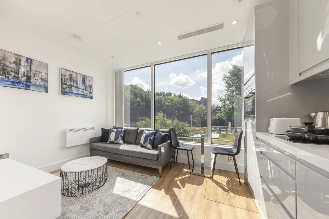 flat to rent — Westgate House, Ealing