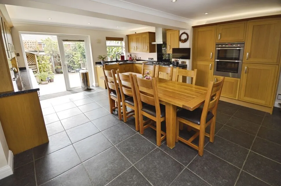 3 bed house for sale — Herdsdown, Hoo, Kent, ME3