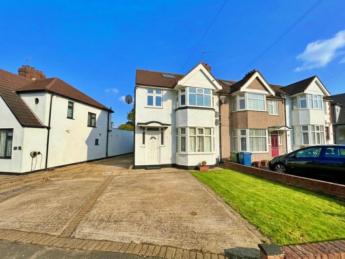 4 bed house for sale, Fisher Road, Harrow, HA3