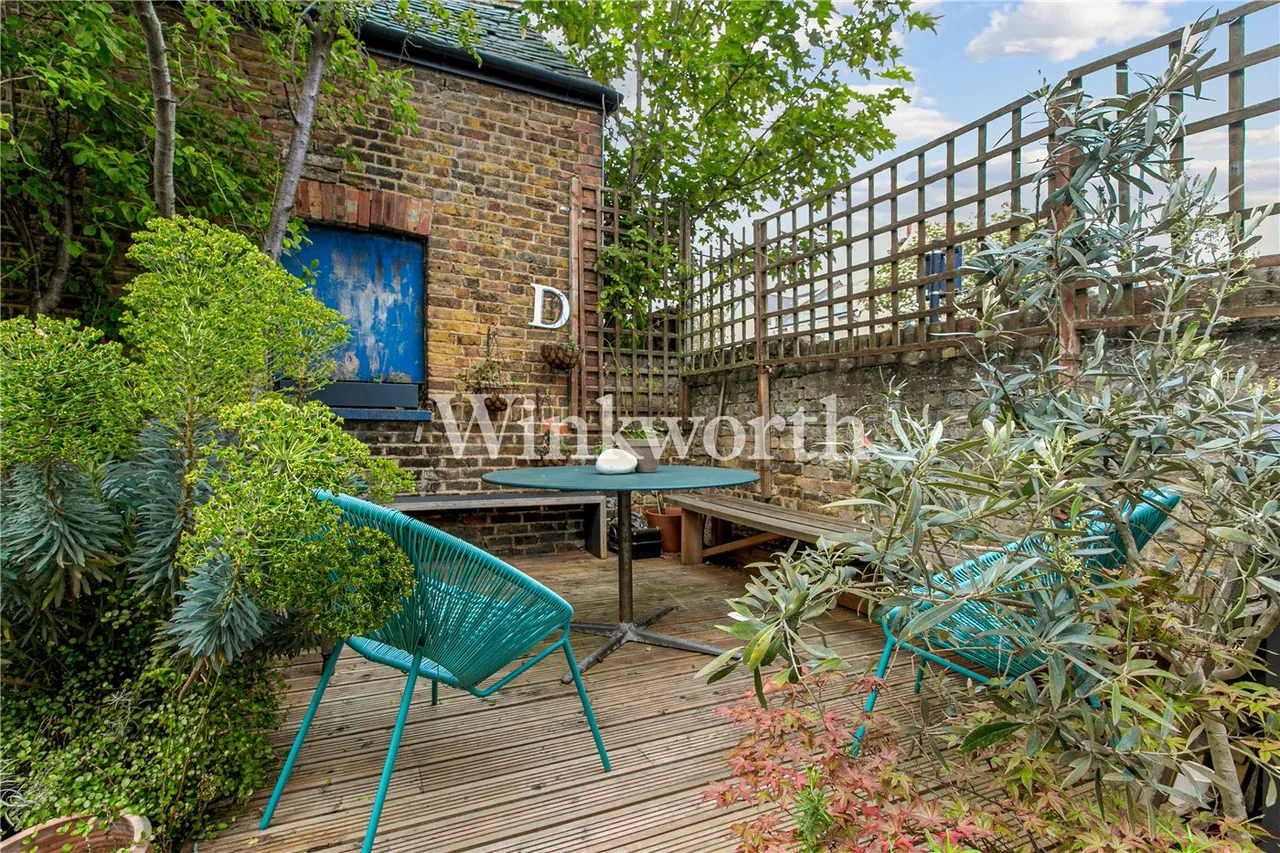 Cranleigh Road, London, N15, photo 14