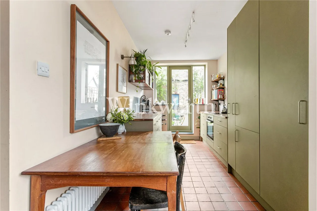 Cranleigh Road, London, N15, photo 11