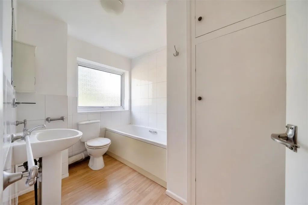 Kingsway, Caversham, photo 11