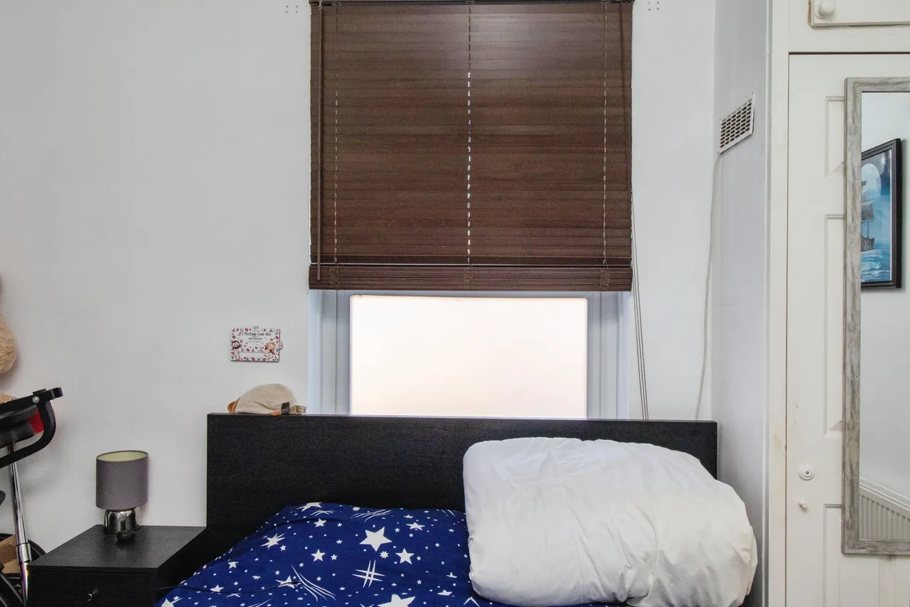 Cossington Road, Westcliff-On-Sea, photo 12
