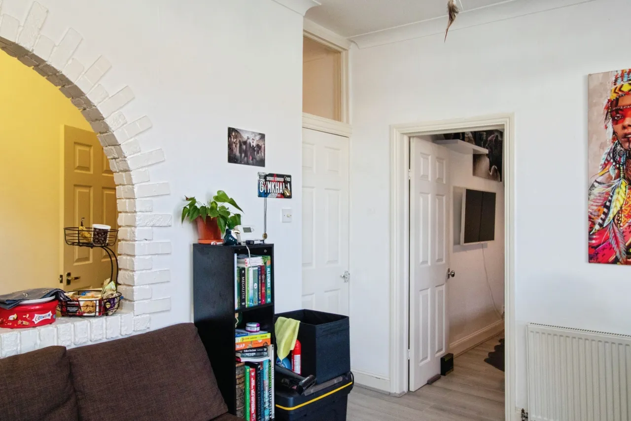 Cossington Road, Westcliff-On-Sea, photo 9