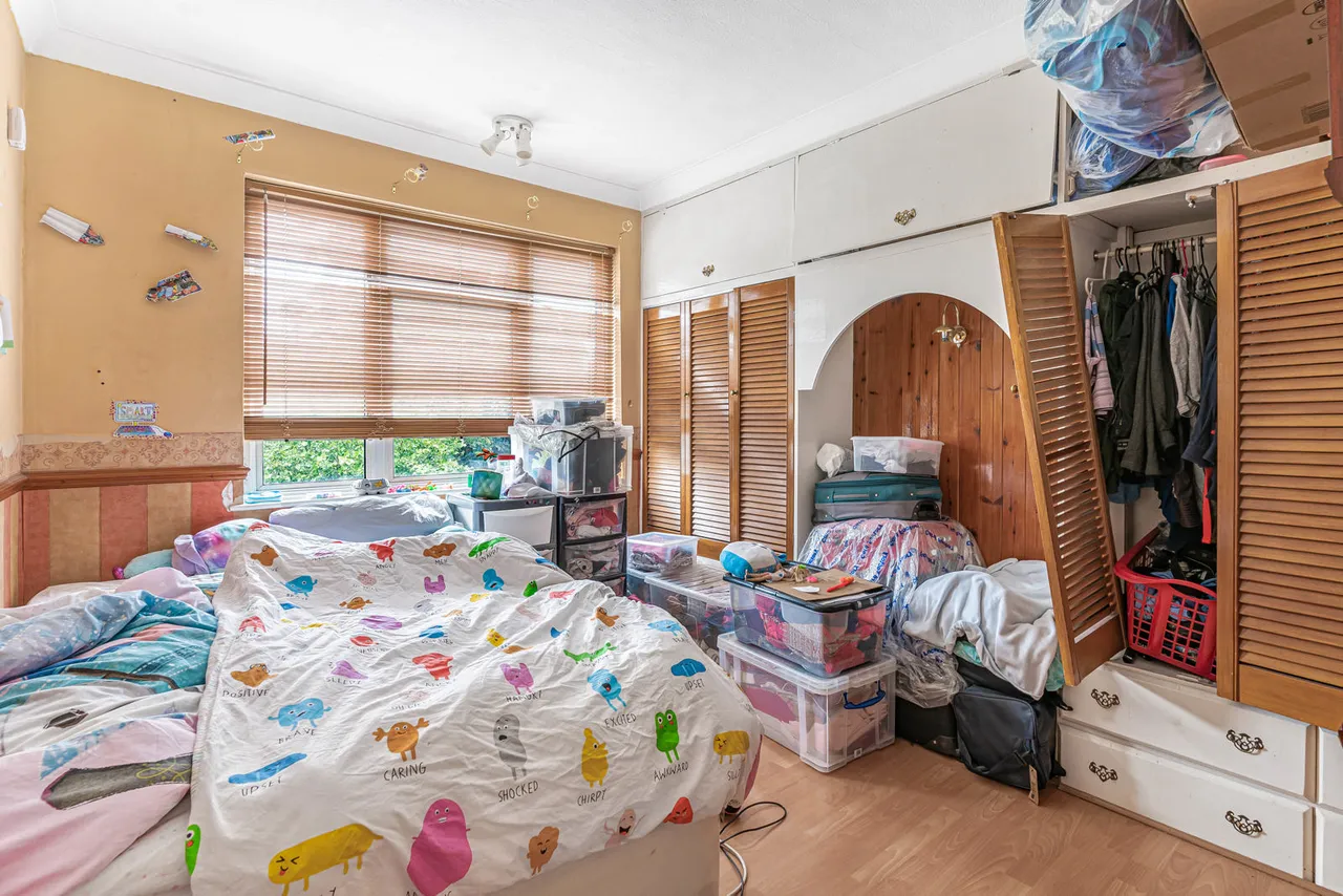 Middle Road, London, SW16, photo 7