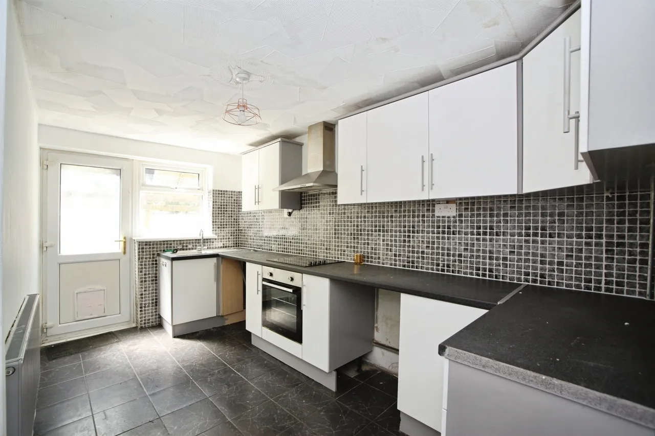 Penygraig Road, Tonypandy, CF40, photo 4