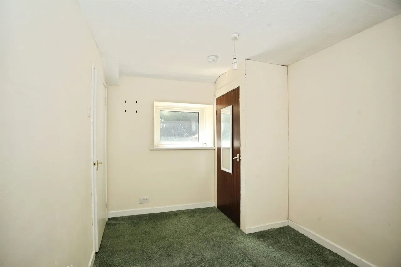 Penygraig Road, Tonypandy, CF40, photo 9