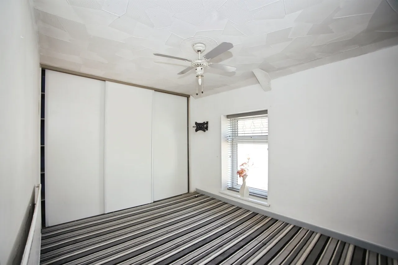 Penygraig Road, Tonypandy, CF40, photo 6