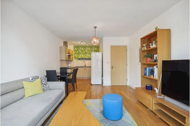 Queenstown Road, Battersea, SW11, photo 4