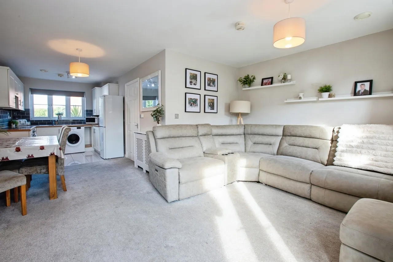 Amber Grove, Sutton-in-Ashfield, NG17, photo 2