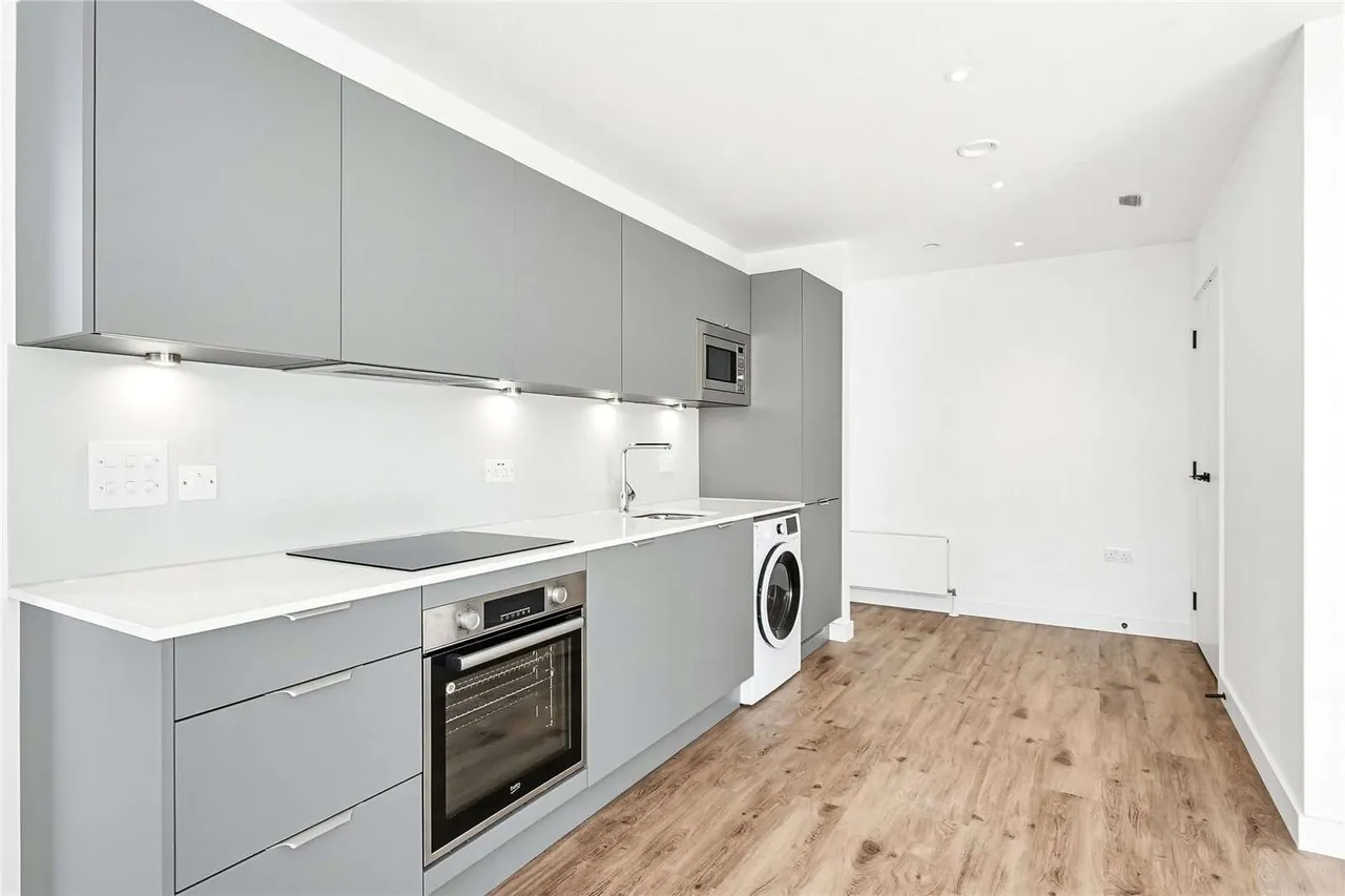 Barking Road, London, E6 2RT, photo 8