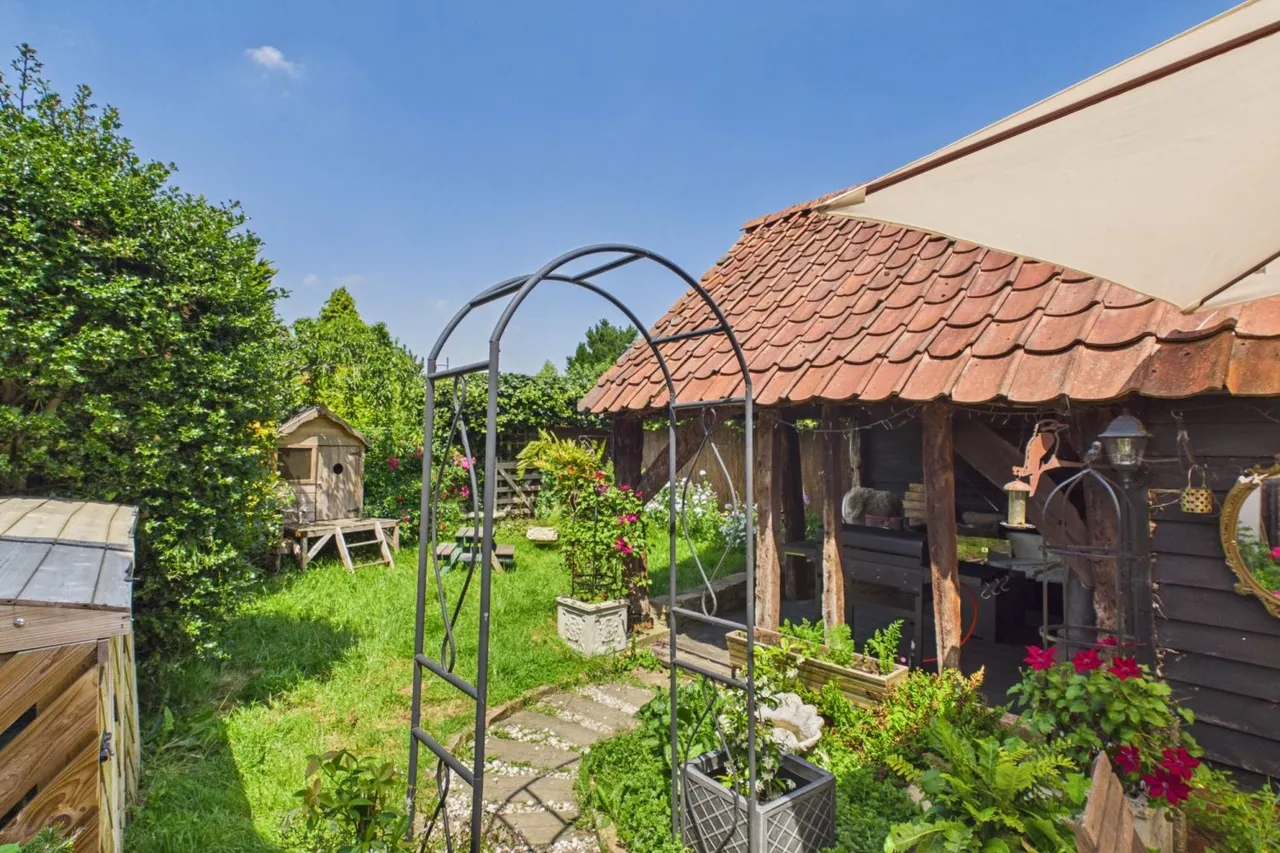 The Lane, Tebworth, LU7, photo 20