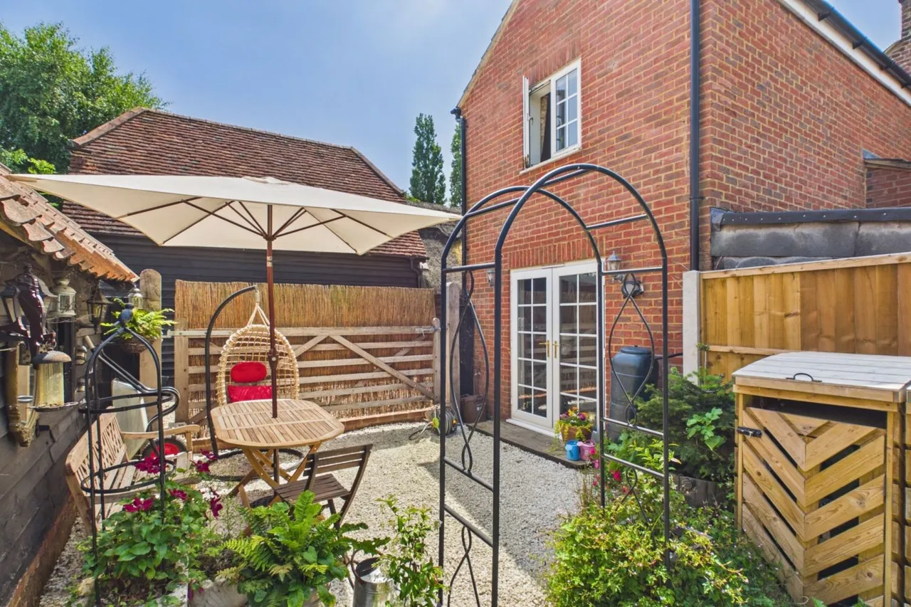 3 bed house for sale, The Lane, Tebworth, LU7