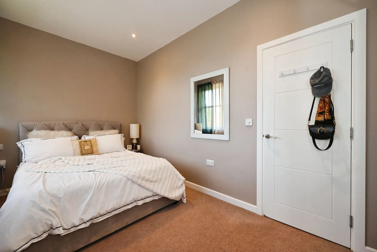 Emmview Close, Wokingham, RG41, photo 5