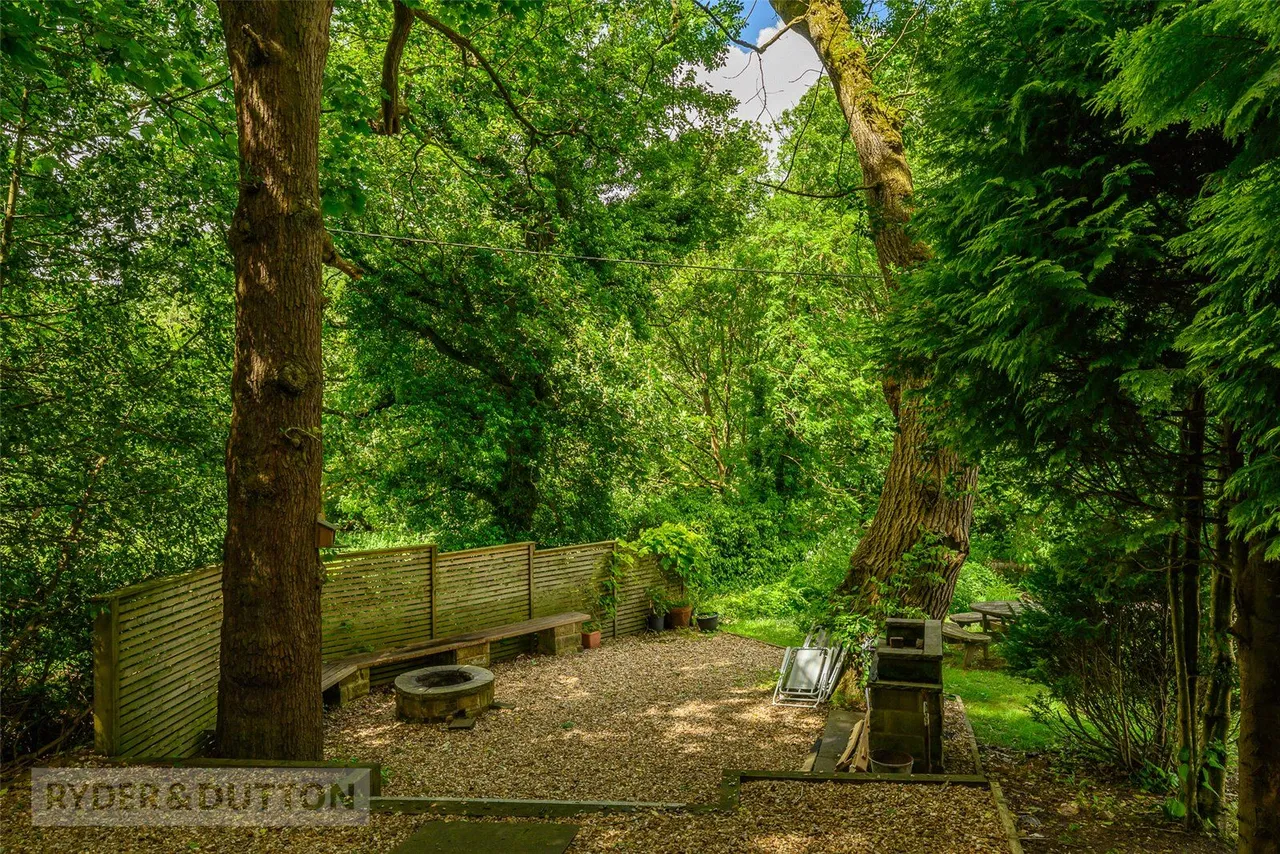 Rishworth Mill Lane, Rishworth, HX6, photo 21