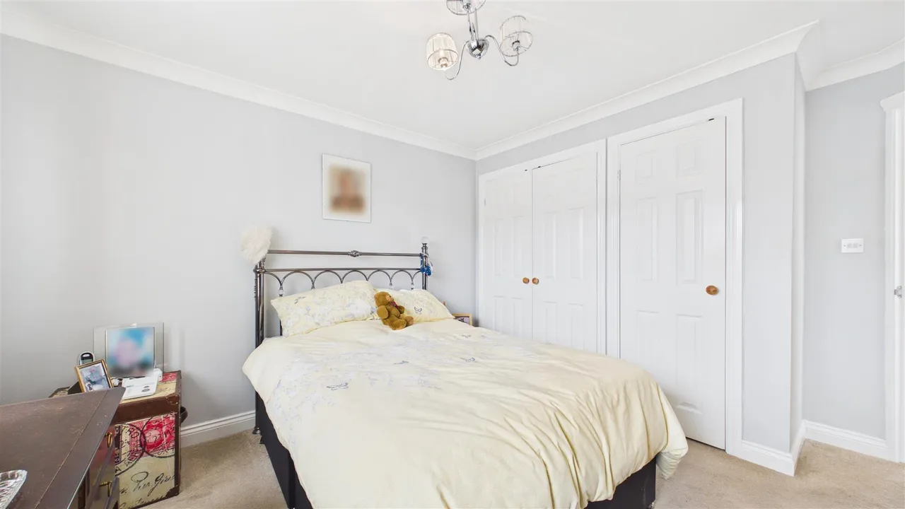 The Grove, Market Deeping, photo 9