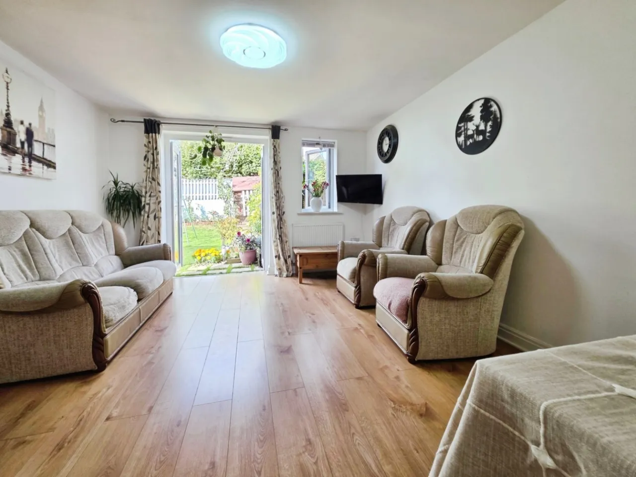 Graces Field, Stroud, GL5, photo 2