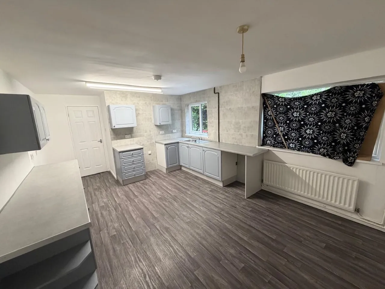 Bishopdale, Brookside, Telford TF3 1SF, photo 2