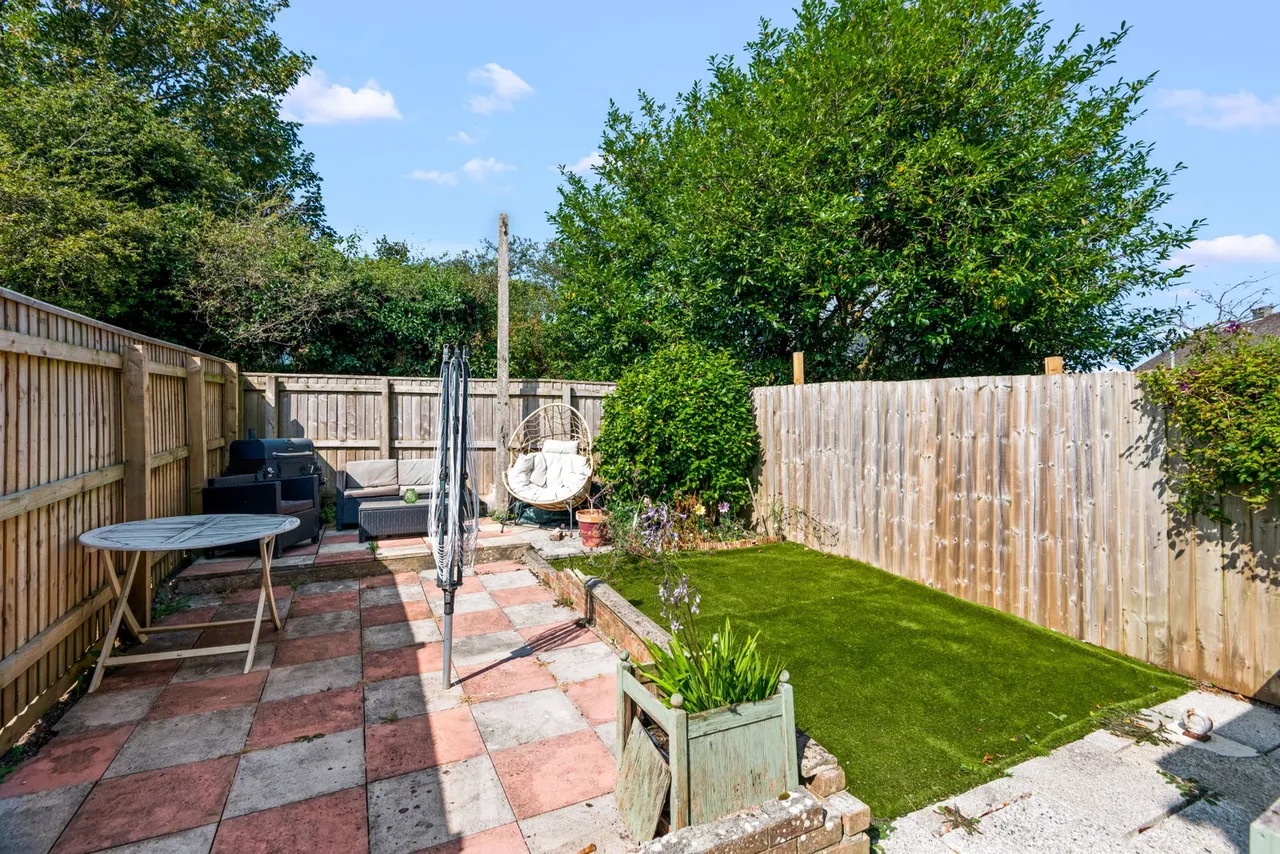 Beatrice Gardens, Saltash, PL12, photo 6