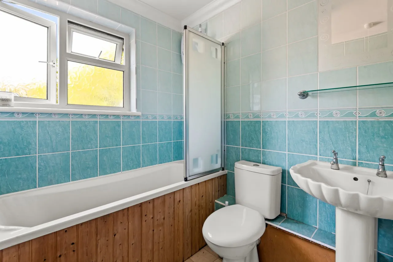 Beatrice Gardens, Saltash, PL12, photo 10